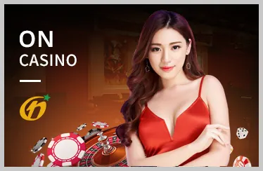 Hình ảnh sòng bạc trực tuyến AE888 với các trò Baccarat, Roulette, Blackjack và người chia bài thật.